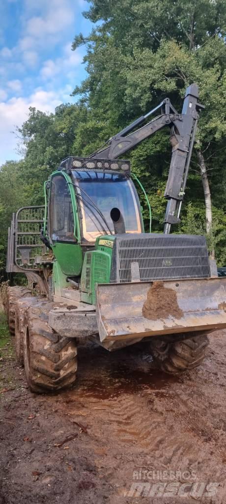John Deere 1110 E Kuormatraktorit