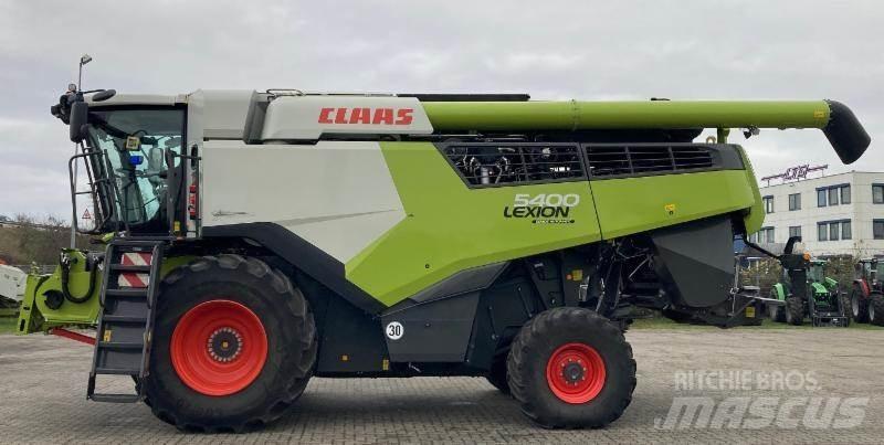 CLAAS LEXION 5400 Leikkuupuimurit