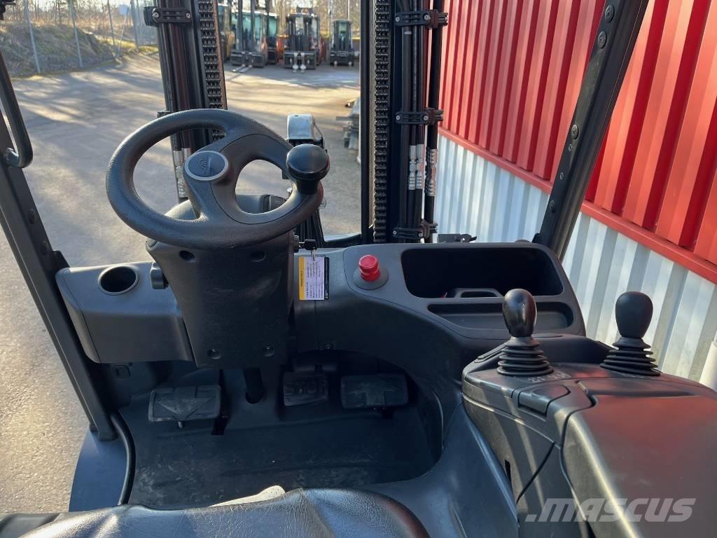 Linde E25L-02 Sähkötrukit