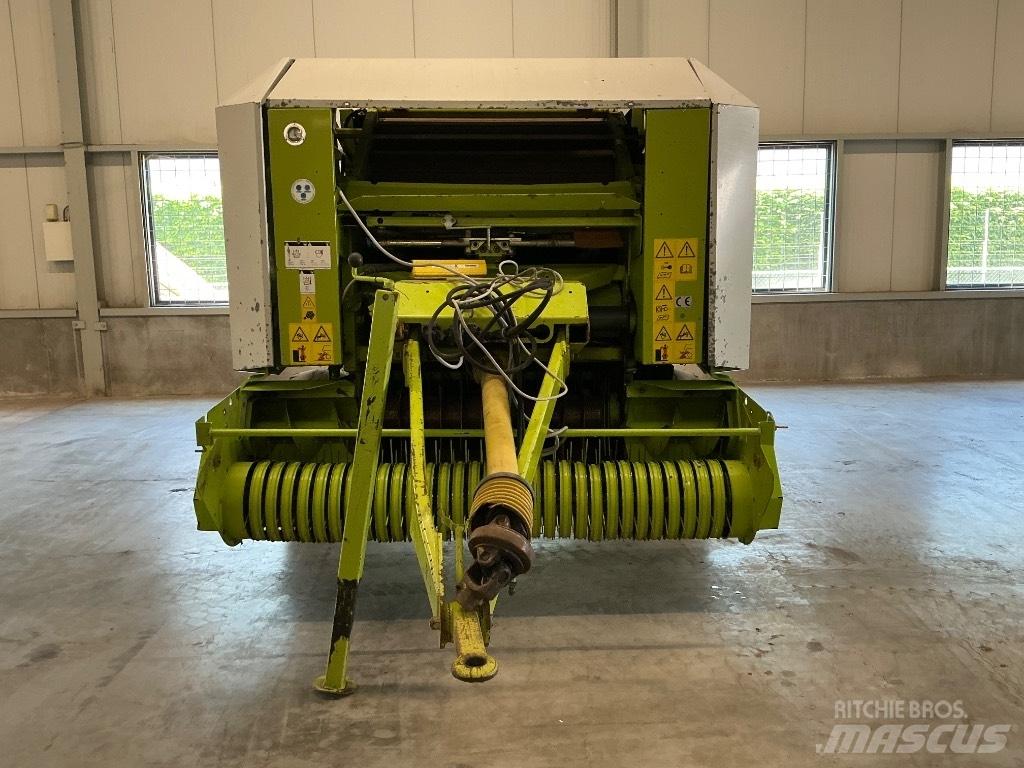 CLAAS Rollant 240 Pyöröpaalaimet