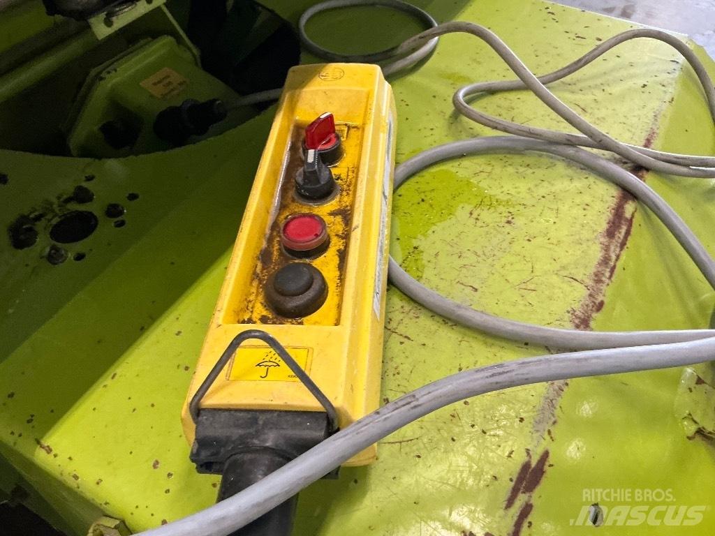 CLAAS Rollant 240 Pyöröpaalaimet
