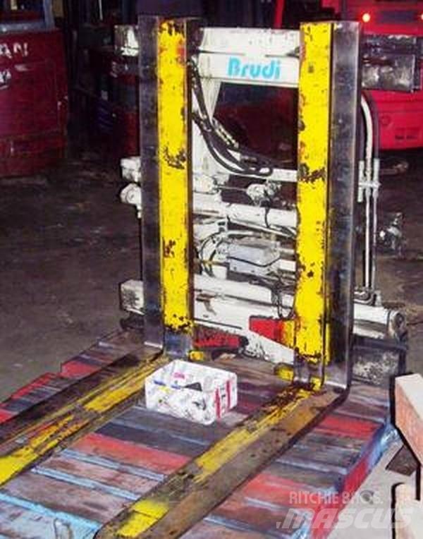  Twin pallet handler Pumppukärryt
