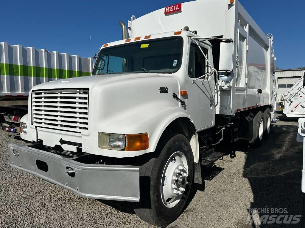 International 4900 Jäteautot