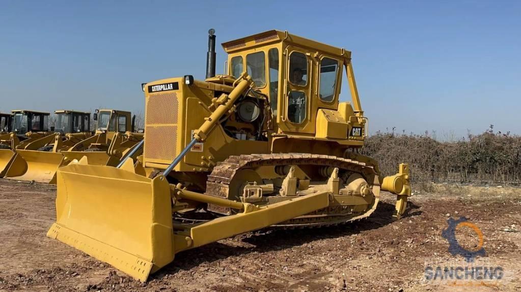 CAT D 8 K Telaketjupuskutraktorit