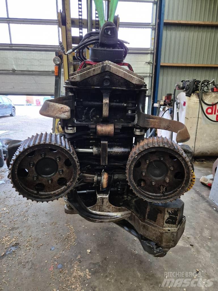 Komatsu 360.2 Hakkuupäät