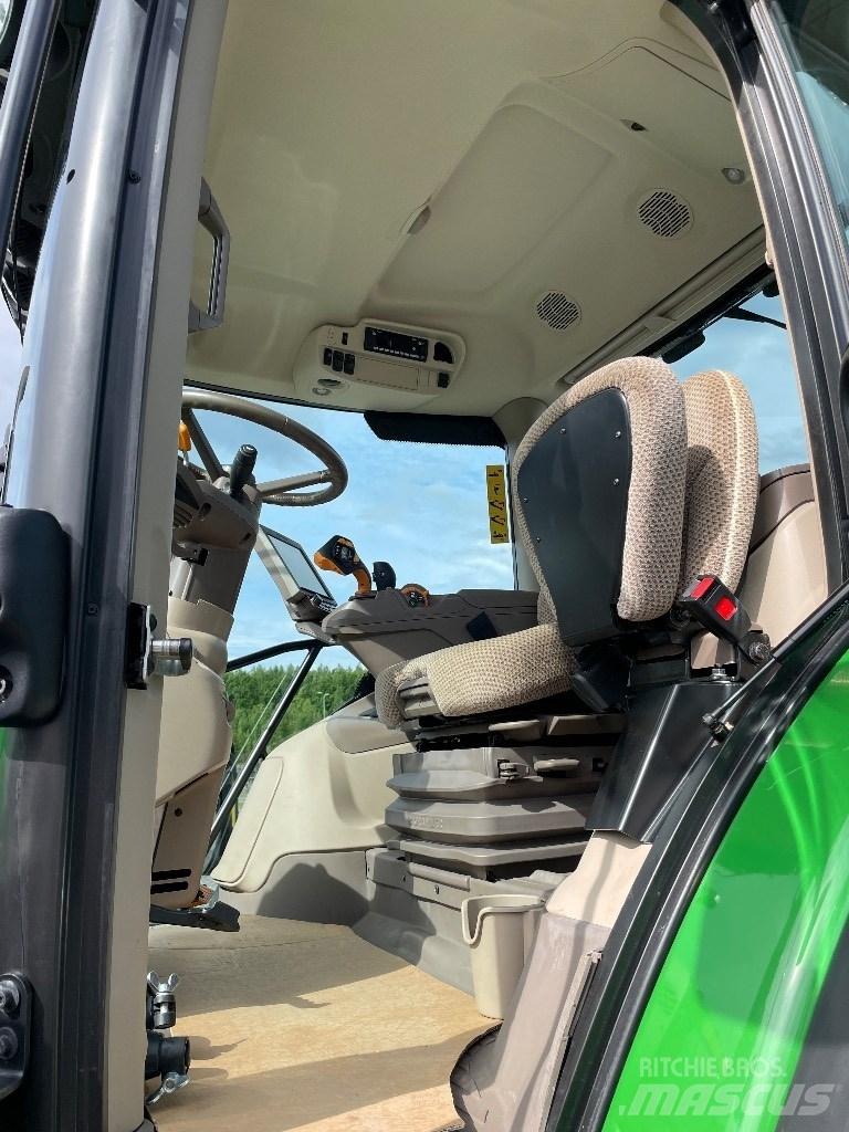 John Deere 6155R Traktorit