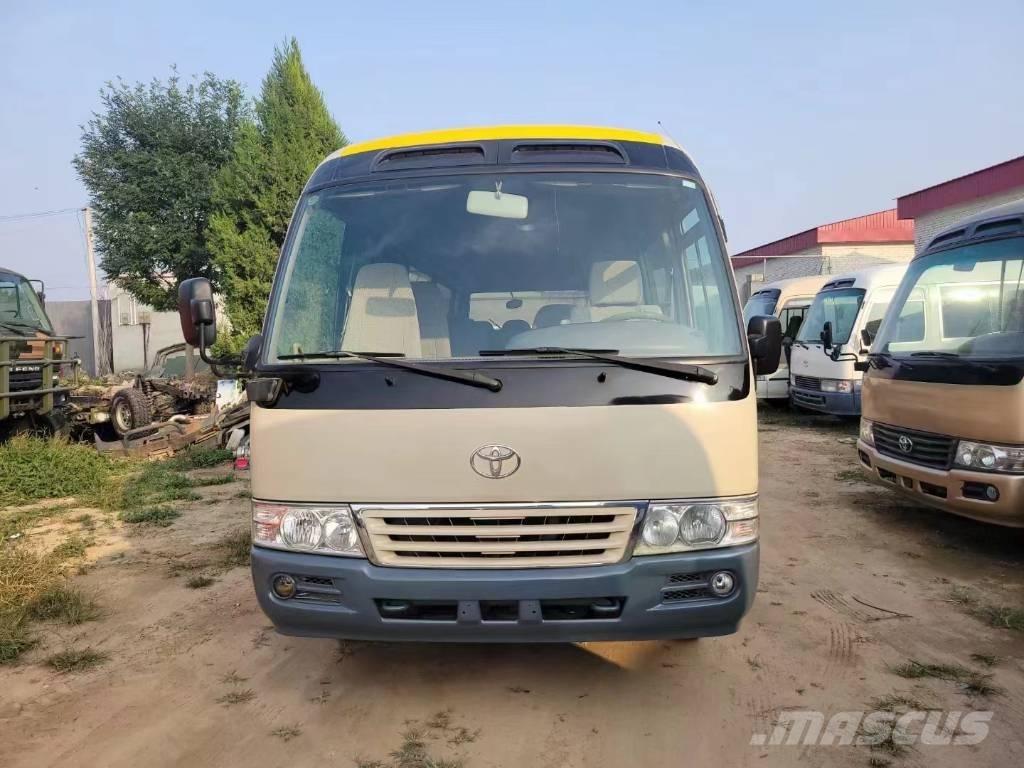 Toyota Coaster Bus Minibussit
