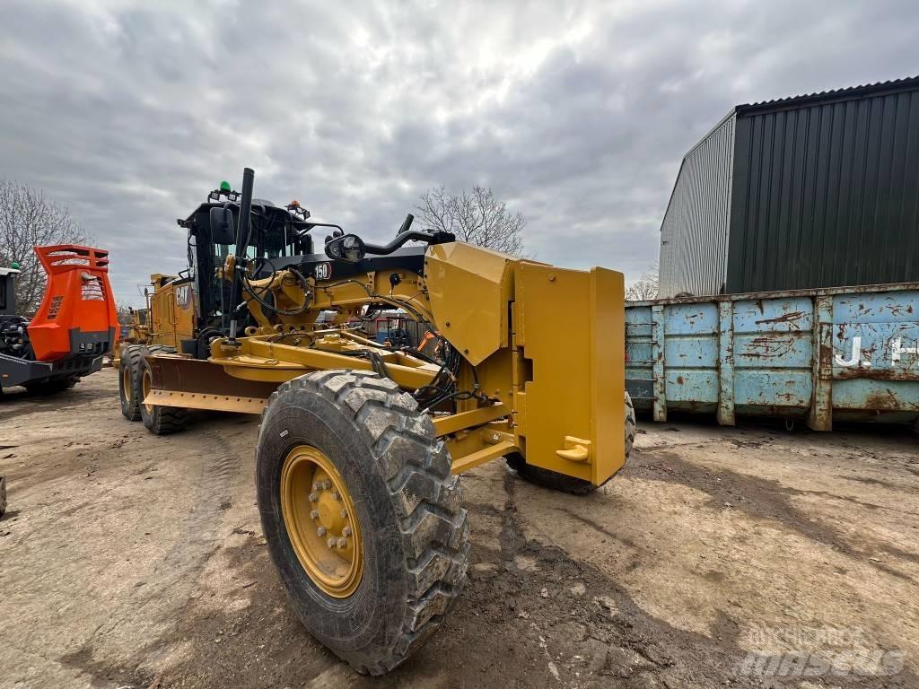 CAT 150 Tiehöylät