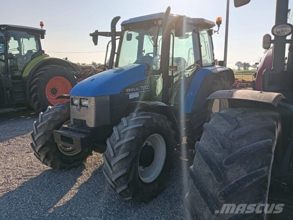 New Holland TS 100 Traktorit