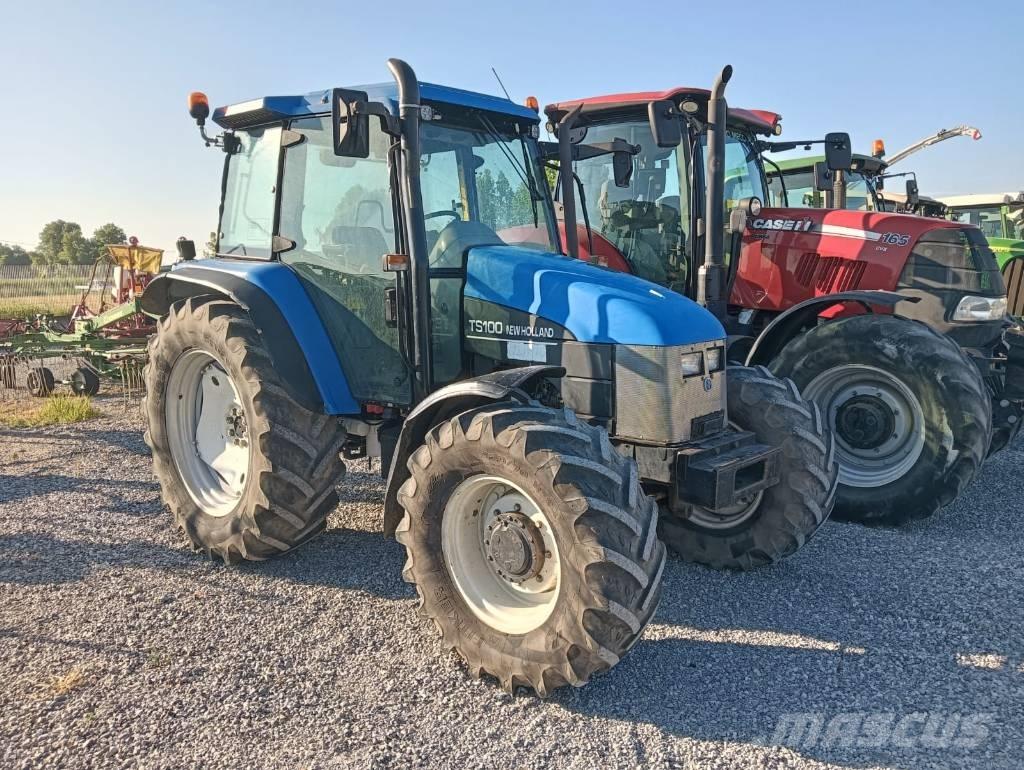 New Holland TS 100 Traktorit