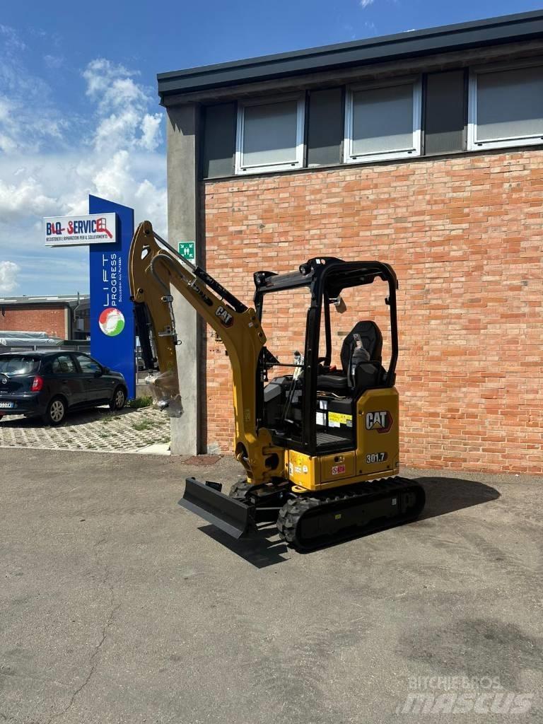 CAT 301.7 CR Midikaivukoneet 7t - 12t
