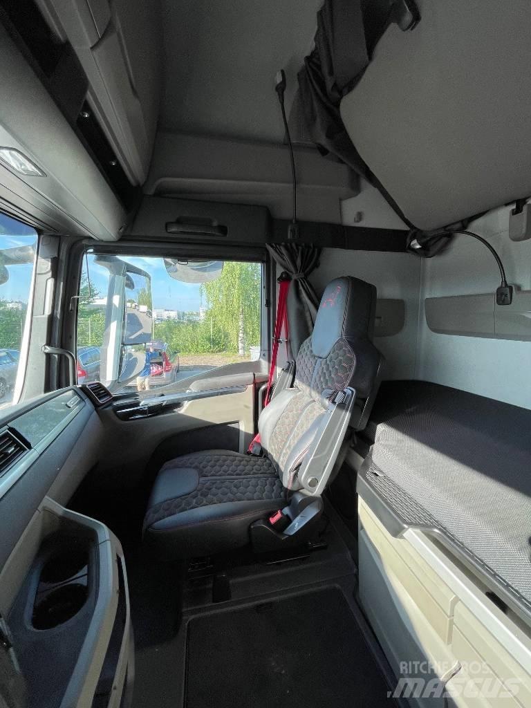 MAN MAN Dragbil 6X2 Vetopöytäautot
