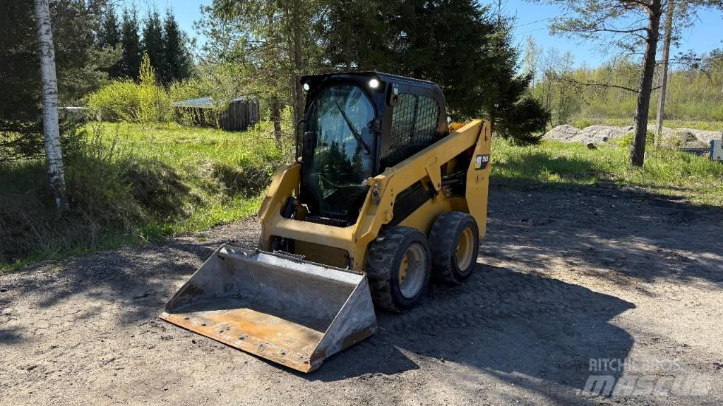 CAT 226 D Liukuohjatut kuormaajat