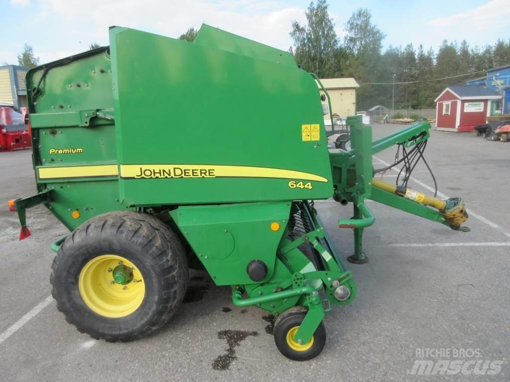John Deere 644 Pyöröpaalaimet