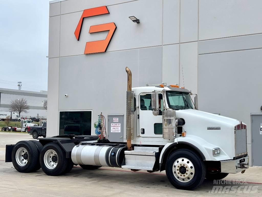 Kenworth T800 Vetopöytäautot