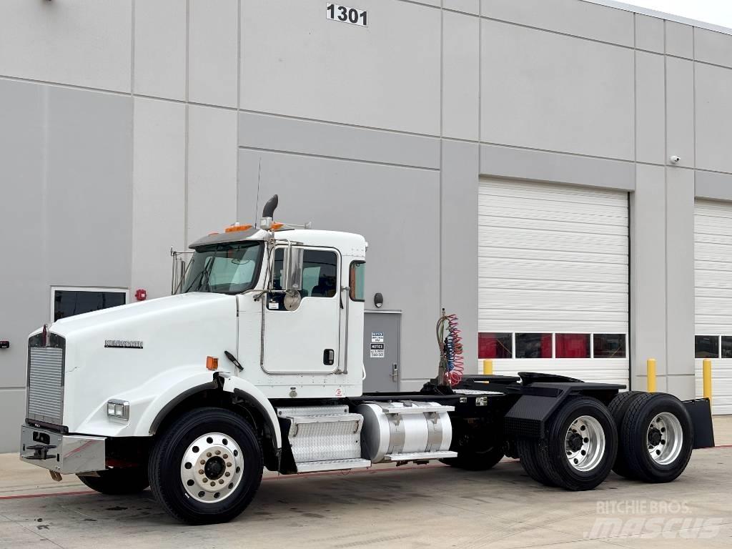 Kenworth T800 Vetopöytäautot