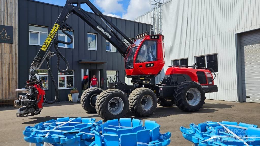 Komatsu 911 Harvesterit