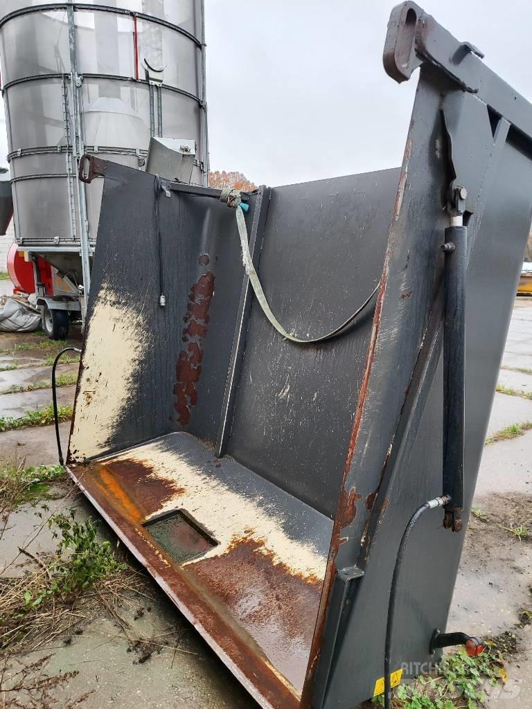 Fliegl ASW271 GIGANT Kuivalannan levittimet