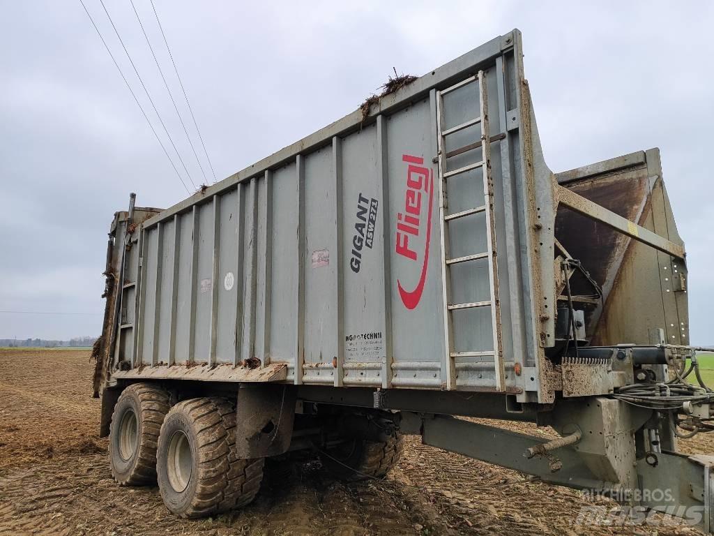 Fliegl ASW271 GIGANT Kuivalannan levittimet