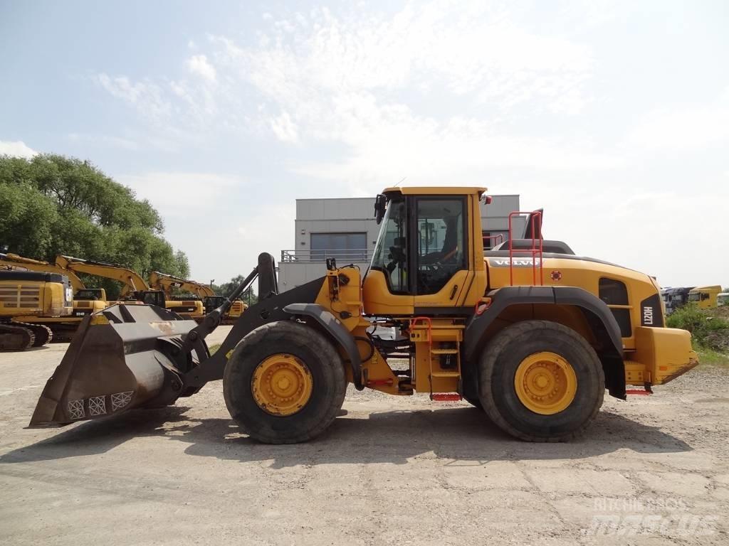 Volvo L 120 H Pyöräkuormaajat