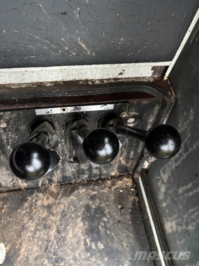 CLAAS 48 Leikkuupuimurit