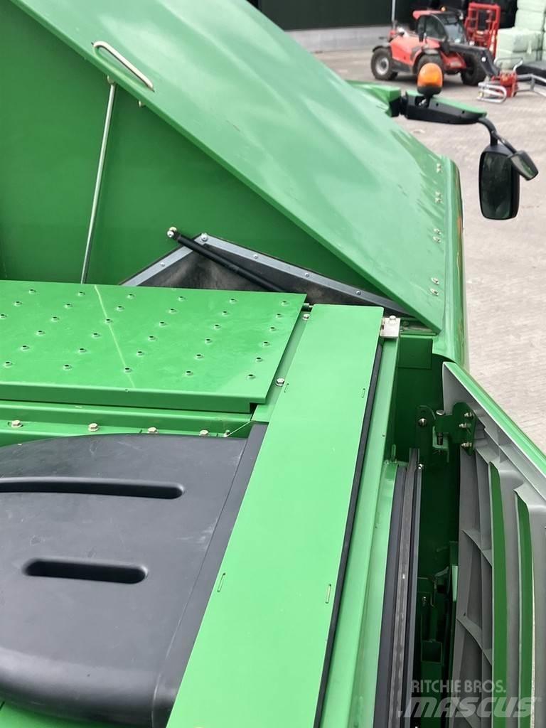 John Deere T550 Leikkuupuimurit