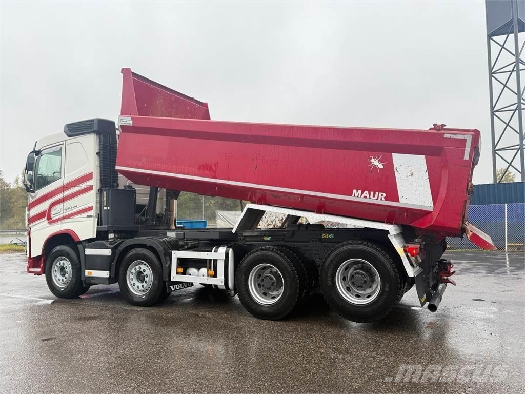 Volvo FH540 8x4 Sora- ja kippiautot