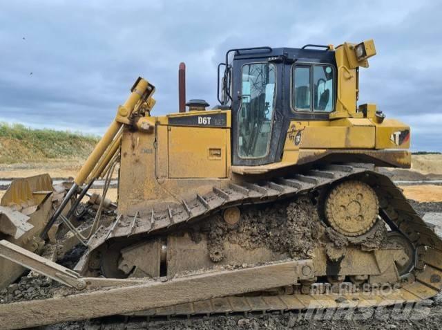CAT D 6 T LGP Telaketjupuskutraktorit