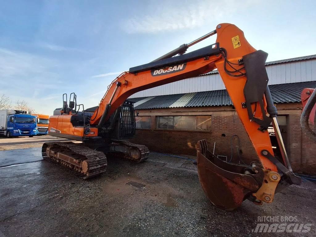 Doosan DX235lc Telakaivukoneet