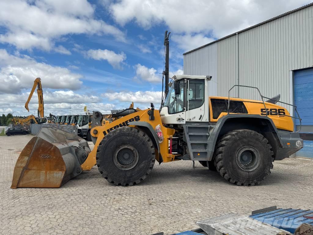 Liebherr L586 Pyöräkuormaajat
