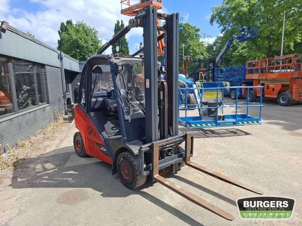 Linde H25T Nestekaasutrukit