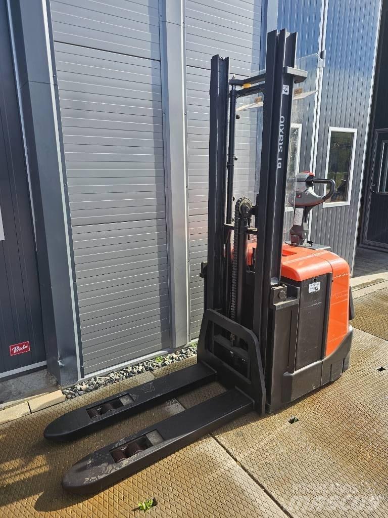 BT SPE 125 4150mm Käyden ajettavat pinoamistrukit