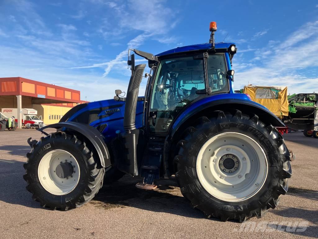 Valtra Valmet T 254 Traktorit