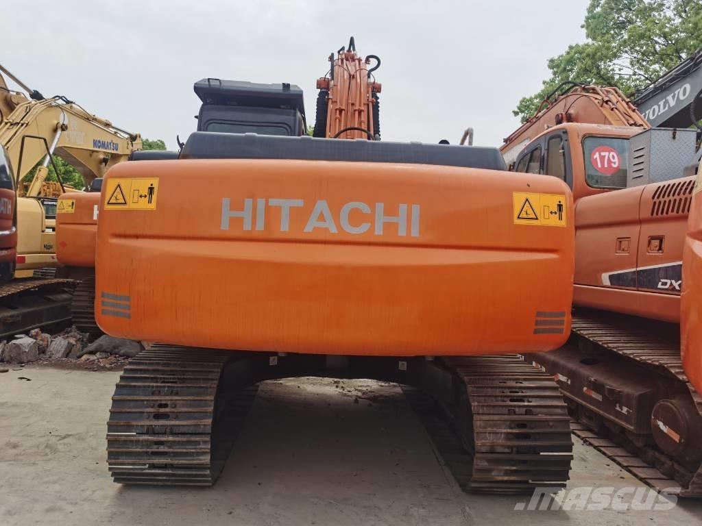 Hitachi ZX 200 Telakaivukoneet