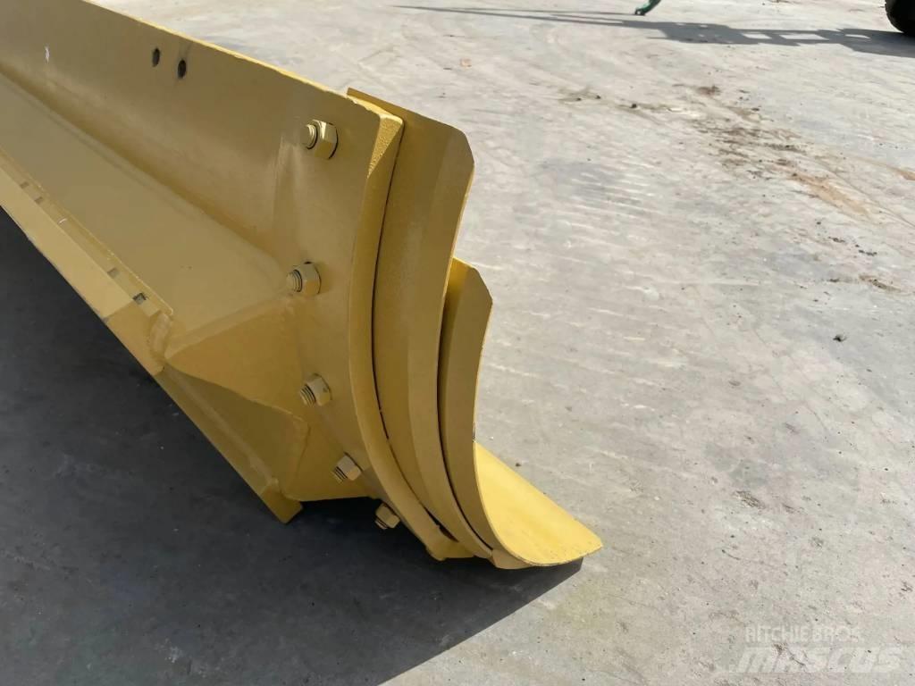 CAT 12H Moldboard Puskulevyt