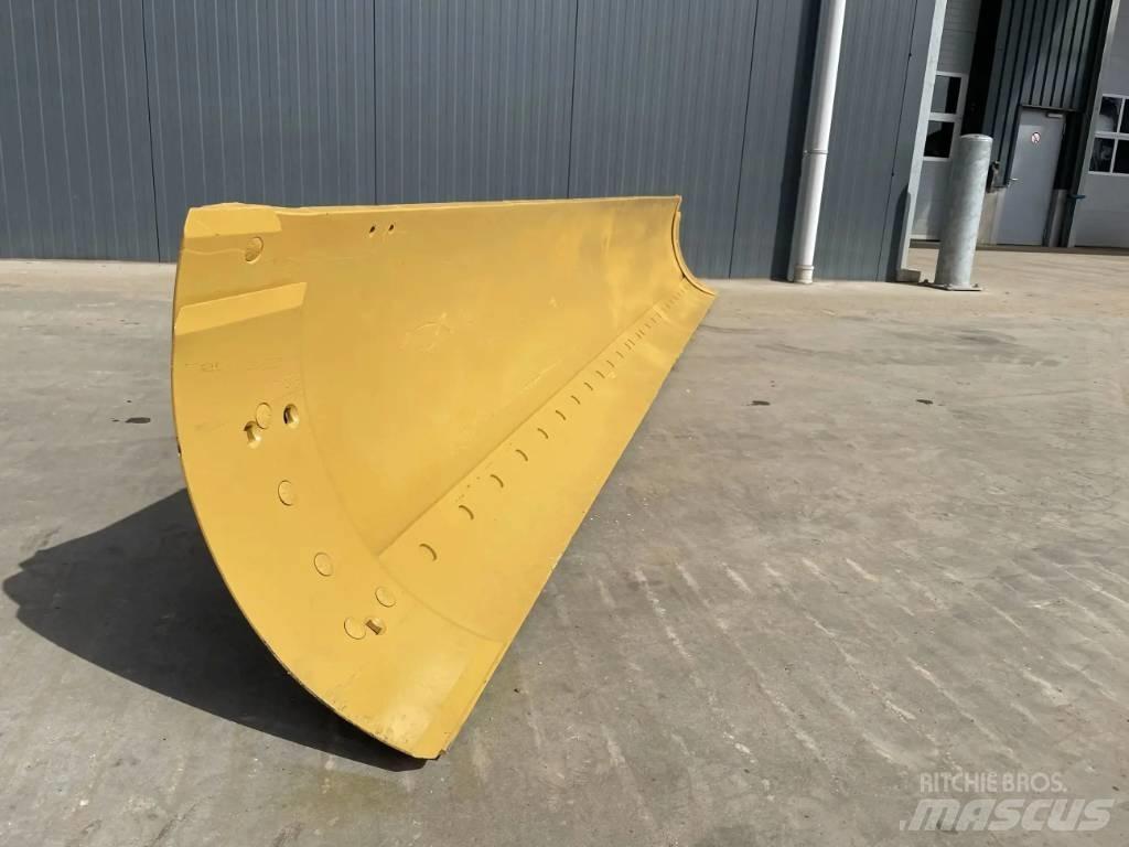 CAT 12H Moldboard Puskulevyt