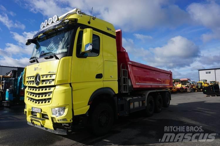 Mercedes-Benz Arocs Sora- ja kippiautot