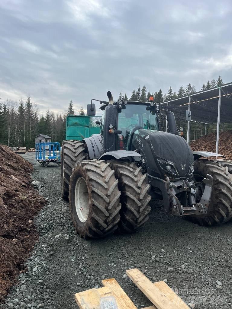 Valtra T 214 D Traktorit