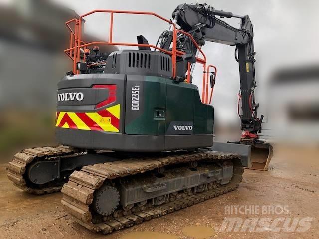 Volvo ECR 235 E Telakaivukoneet