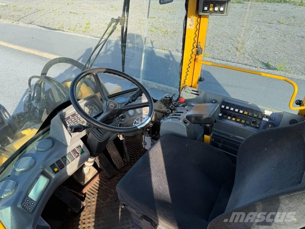 Volvo L 70 C Pyöräkuormaajat