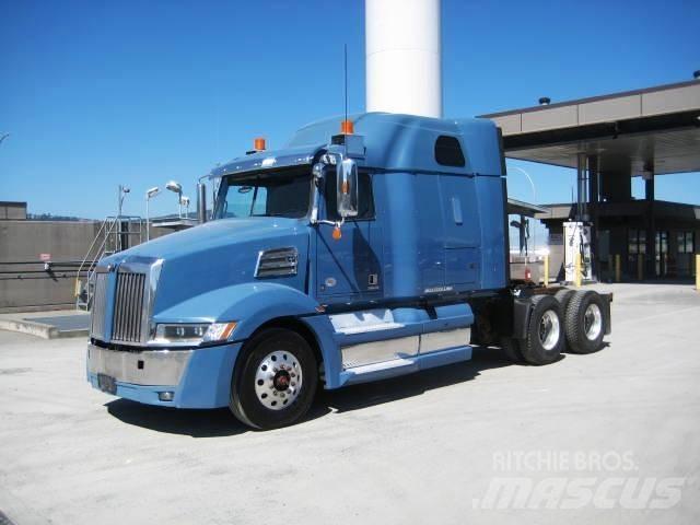 Western Star 5700 XE Vetopöytäautot