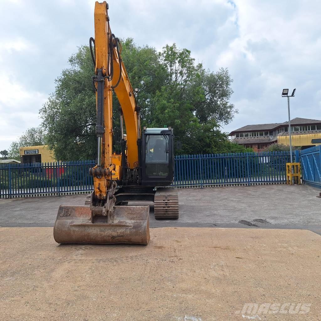 JCB JS 131 LC Telakaivukoneet