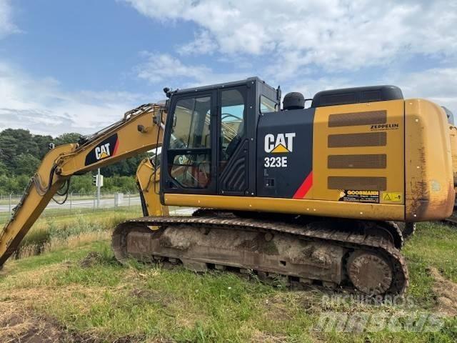 CAT 323 E Telakaivukoneet