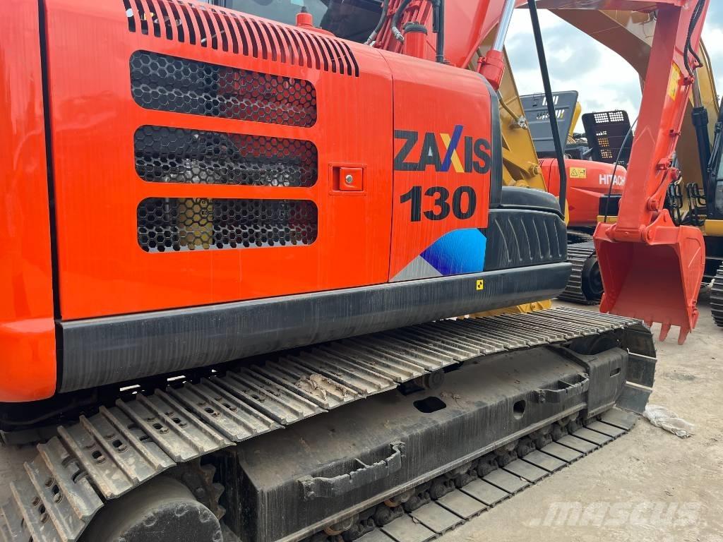 Hitachi 130-5 Telakaivukoneet