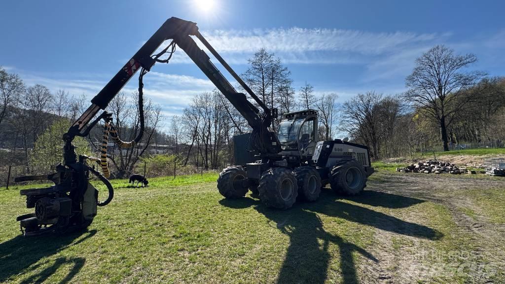 Logset 8 H Harvesterit