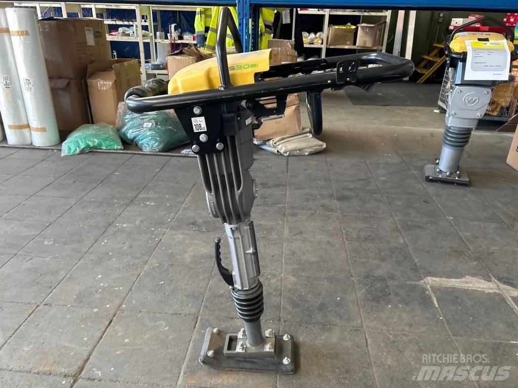 Wacker Neuson AS30e Täryvasarat