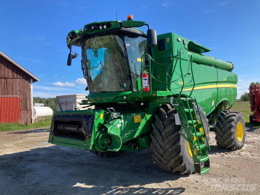 John Deere S790 Leikkuupuimurit