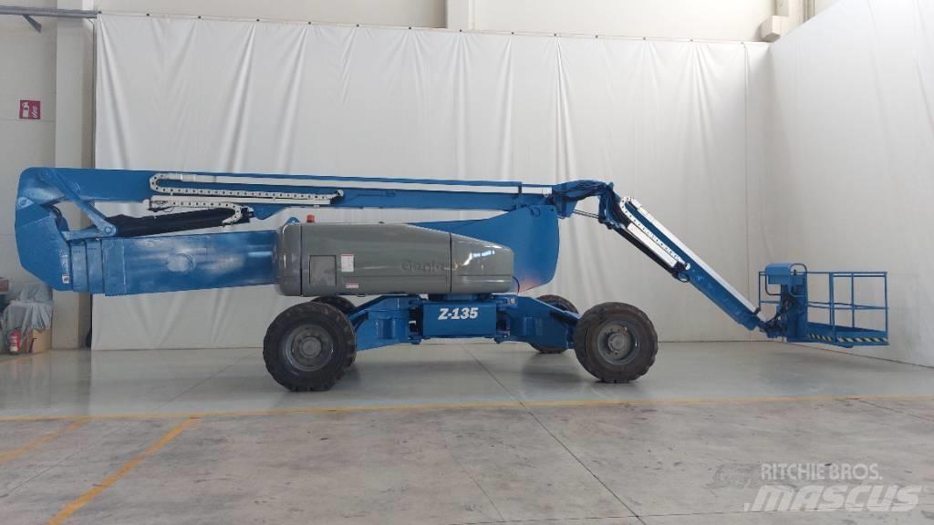 Genie ZX 135/70 Kuukulkijat