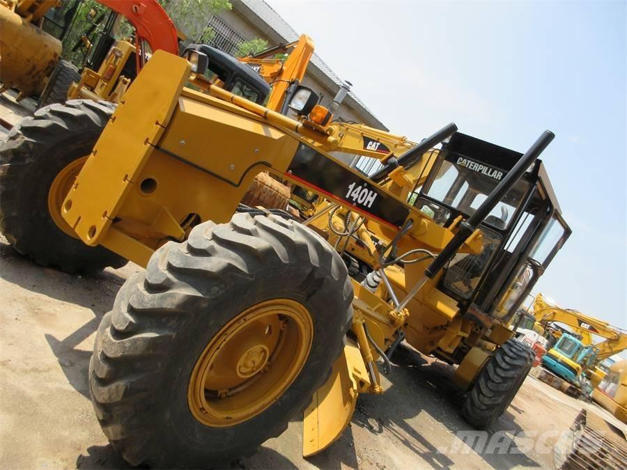 CAT 140 H Tiehöylät