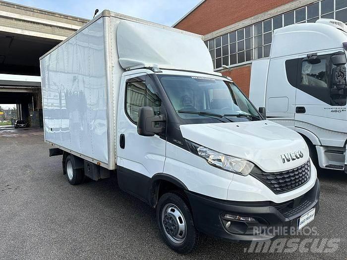 Iveco 35C14 Muut autot